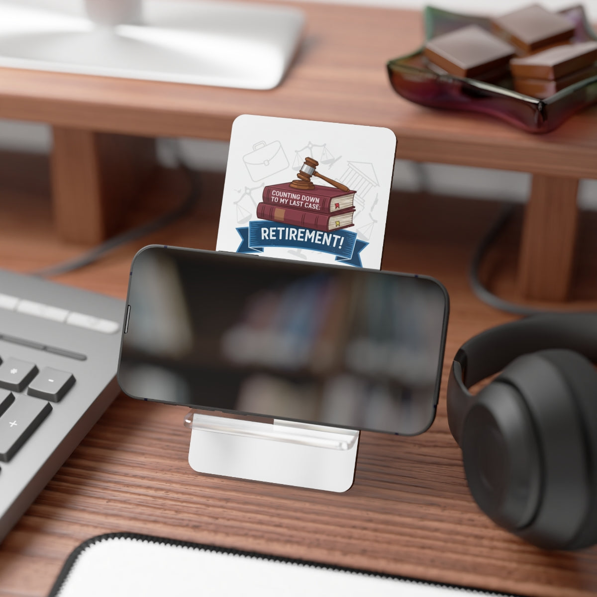 Counting Down To My Last Case Retirement! | Lawyer Personalized Phone Stand or Phone Charger - Retiree Gifts Retirement Party