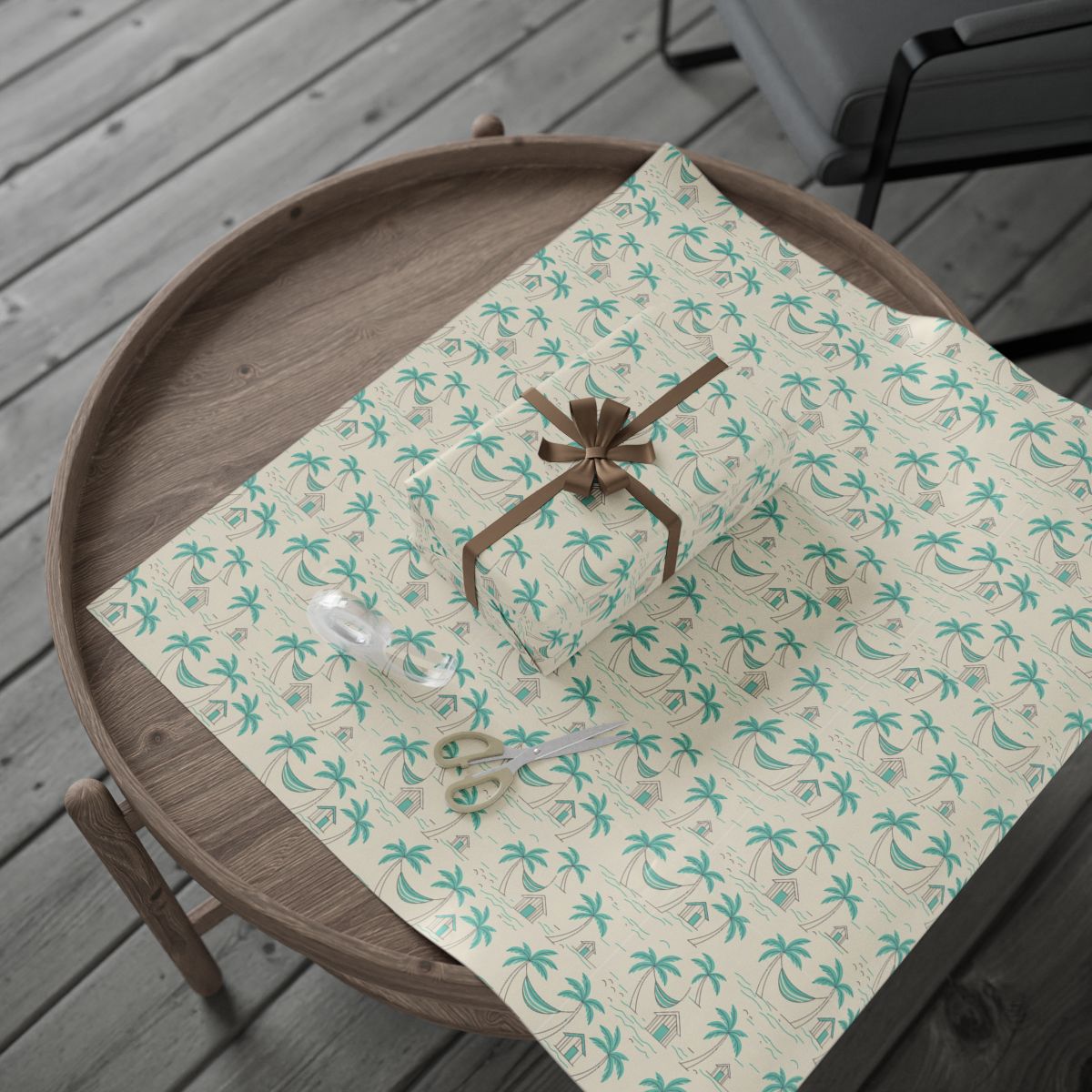 Elegant Palm Tree Patterned Wrapping Paper product type