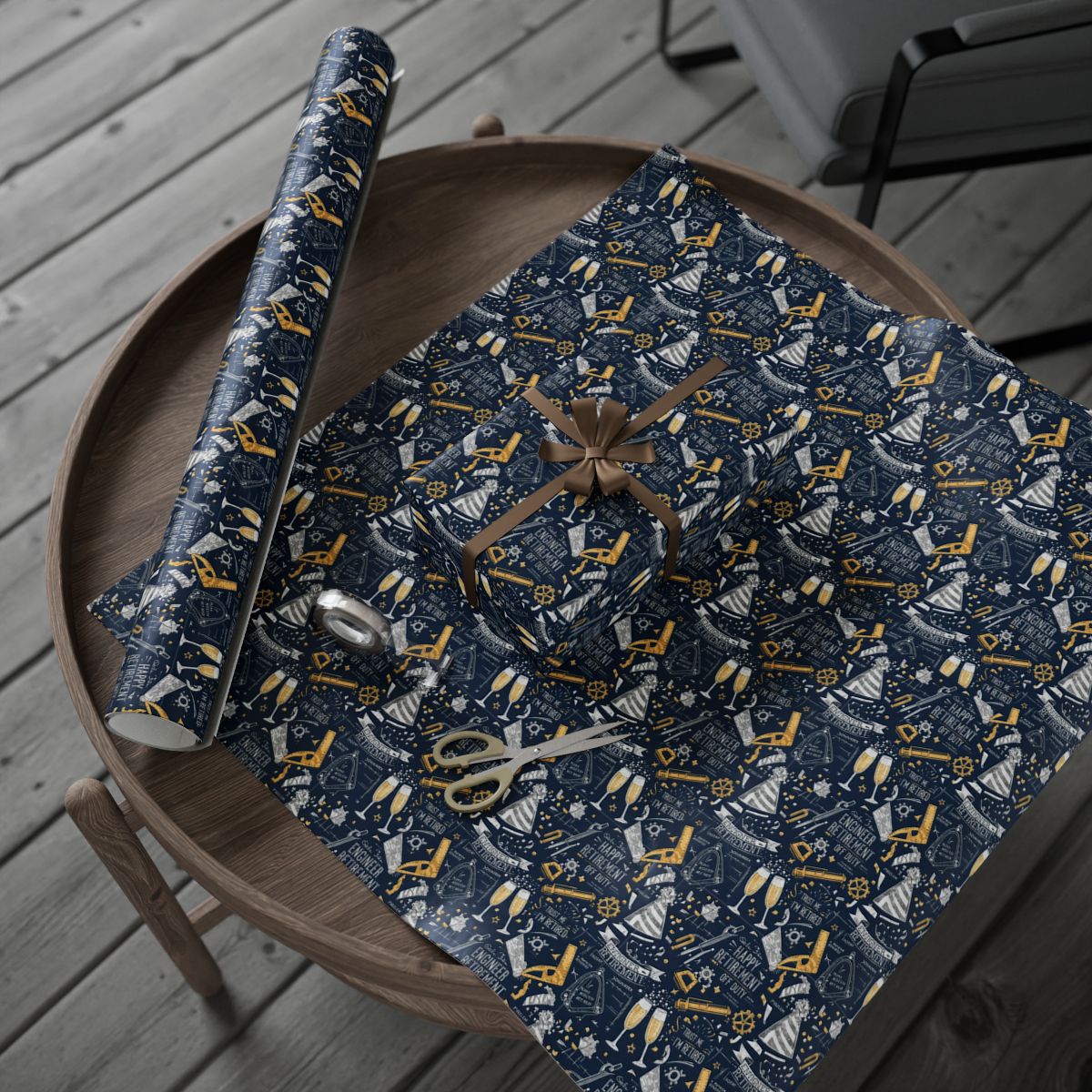 Navy Blue Geometric Print Roll of Wrapping Paper产品